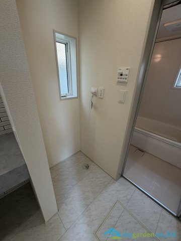 秦野市渋沢上2丁目　新築戸建　全1棟1号棟のランドリースペース