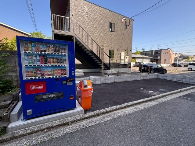 ルシャノワール鶴崎のエントランス