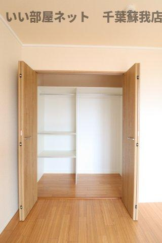 ヴェルメゾンおゆみ野Ｂの収納|こまごまとしたものを収納できそうですね