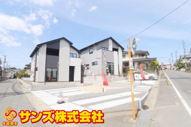 郡山市富田町字丸山　　　  １号棟　　　富田小学校、富田中学区　の外観|南側から見た区画全体♪