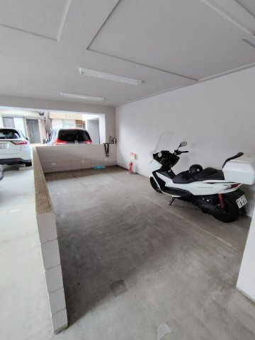 【駐車場】ルリーフ江坂