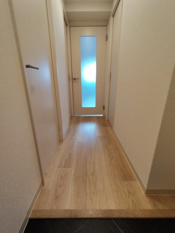 【玄関】ルリーフ江坂