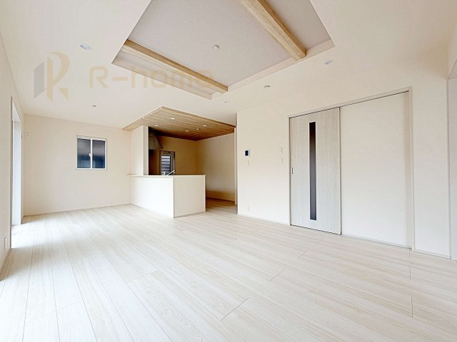 牛久市さくら台1丁目5期　新築戸建て　1号棟の外観|ご予約を頂ければ、『平日』はもちろん『早朝』や『夜間』もご見学可能です♪お気軽にお申し付けください♪