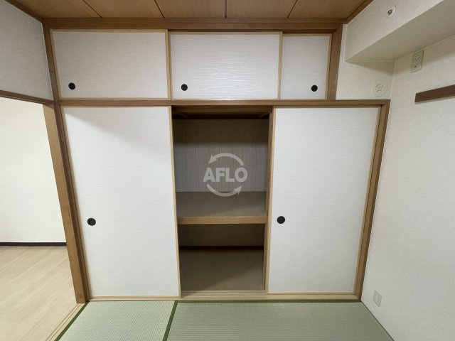 ハイシュタイン堀江の収納|ハイシュタイン堀江　押入