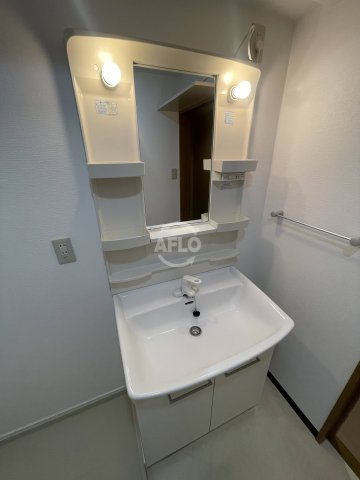 ハイシュタイン堀江の独立洗面台|ハイシュタイン堀江　独立洗面台