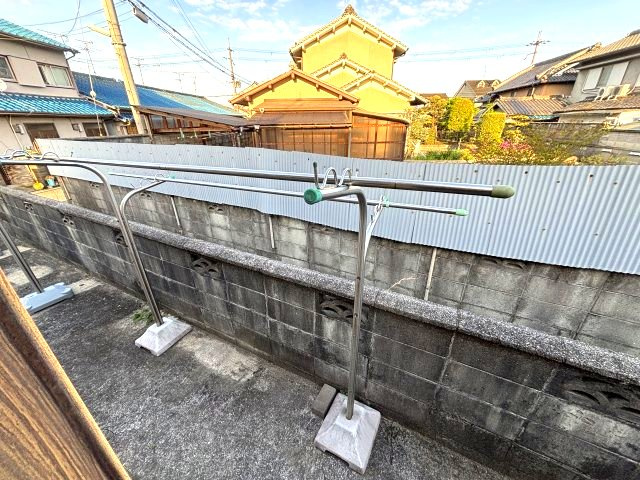 喜志新家1丁目貸家のバルコニー