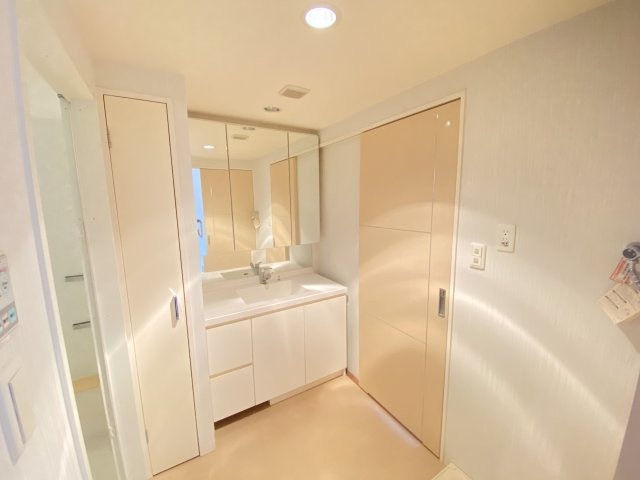 【脱衣所】 | アイランド帯山けやき通り