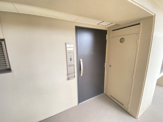 【玄関】 | アイランド帯山けやき通り