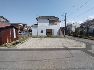 【外観】 | 木更津市貝渕　土地　木更津駅 | 南西角地♪陽当たりと通風良好！建築条件ありません！お好きなプランで建築できます！！
約88㎡（約26坪）小さな店舗、事務所、自家用倉庫なども建築可能です。ご見学大歓迎です！お気軽にお問合せ下さい♪

