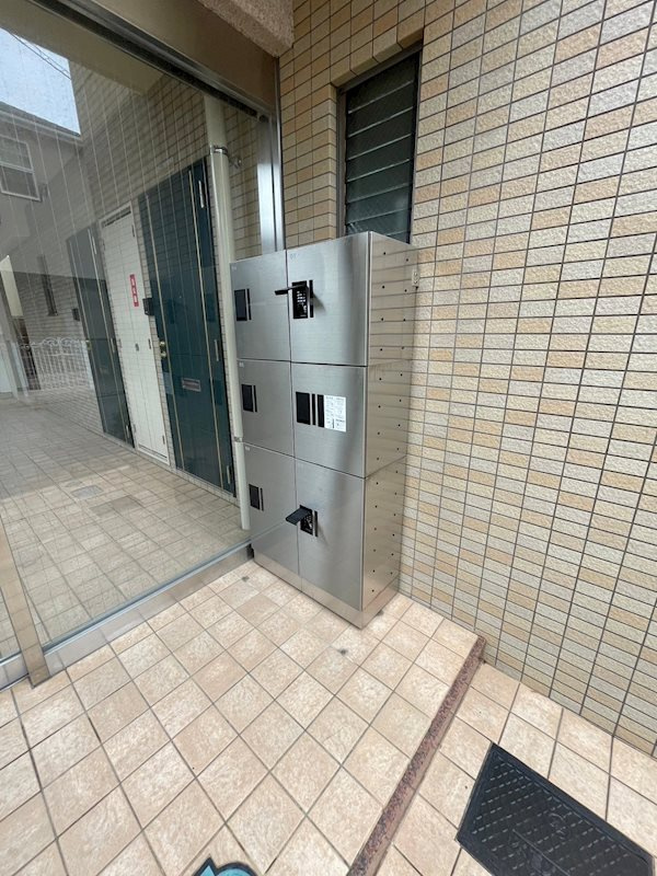 フローラ西宮北口の外観