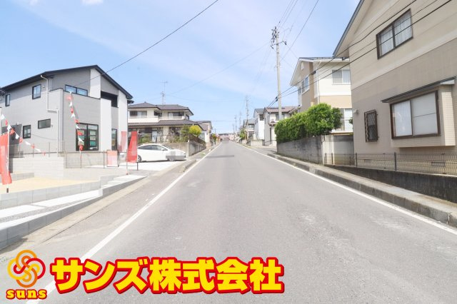 郡山市富田町字丸山　　　  ２号棟　　　富田小学校、富田中学区　の外観|南東側前面道路