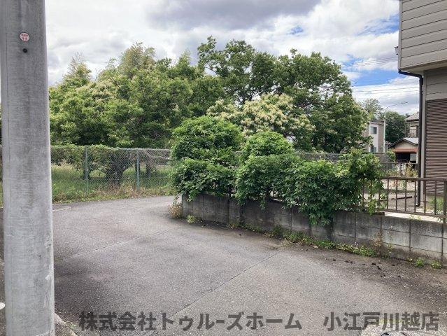 【前面道路含む現地写真】 | 川越市大字小堤　中古戸建