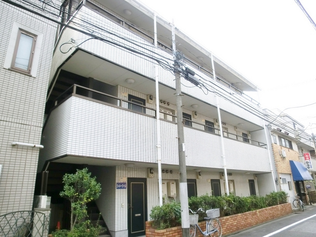 シャトーパールのエントランス|閑静な住宅街に立地しています！