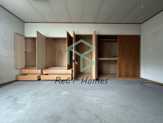 姫路市勝原区丁中古戸建の収納