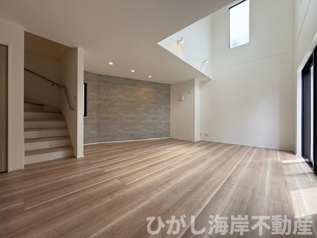 茅ケ崎市松林１丁目　新築戸建　全31区画のダイニング|18.9帖　LDK