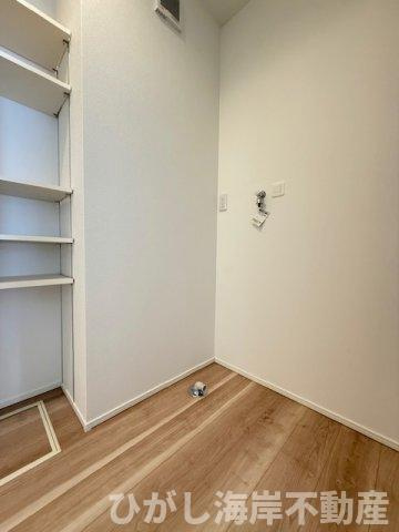 茅ケ崎市松林１丁目　新築戸建　全31区画のランドリースペース|洗濯機置場
