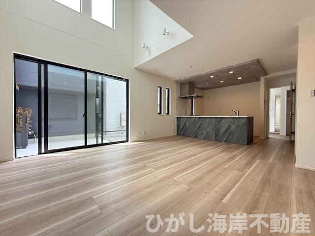 茅ケ崎市松林１丁目　新築戸建　全31区画の居間・リビング|18.9帖　LDK