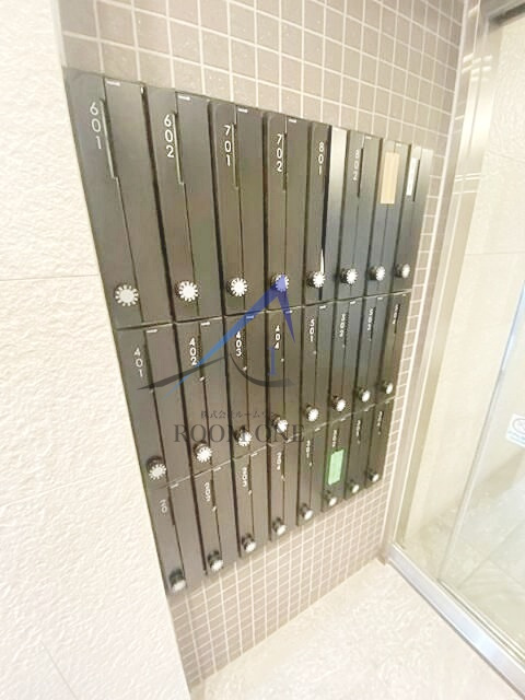 ＨＹ’ｓ　ｒｅｎａｔａ　南砂のその他共用部分|集合ポストです。