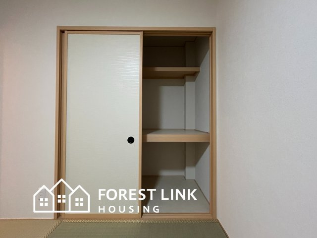 平野東４　戸建の収納|大容量の押し入れが備わっております。