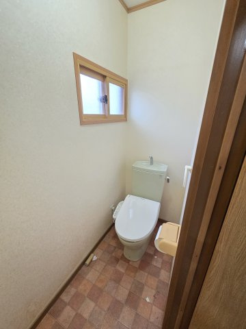 前橋市富士見町時沢　中古住宅のトイレ|前橋市富士見町時沢　中古住宅