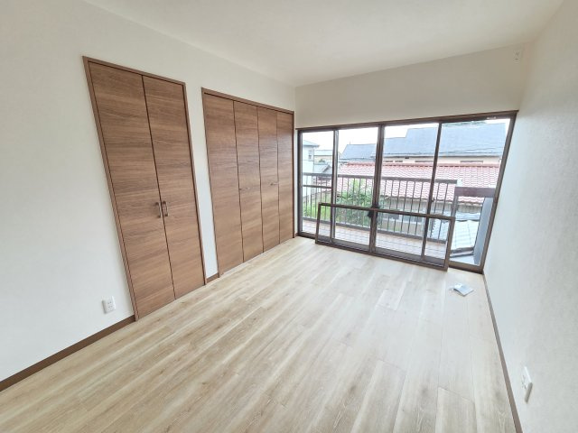 前橋市富士見町時沢　中古住宅の洋室|現地写真　2階東側6帖の洋室です。