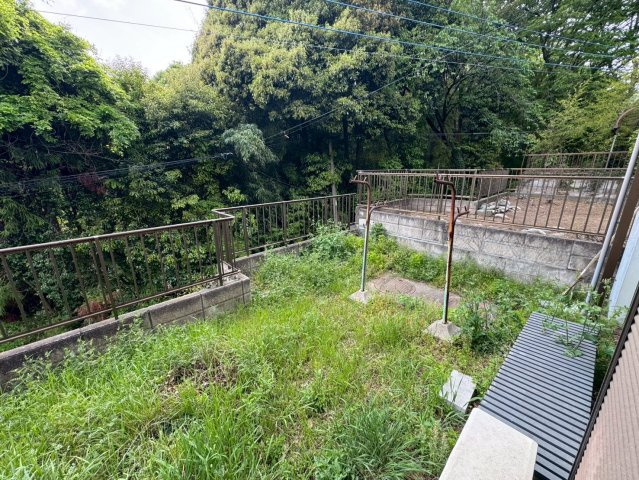 -三丁目不動産-　寄居町桜沢　平成4年築の庭|たまにはお庭で休日を過ごしてみるのもよいかもしれません