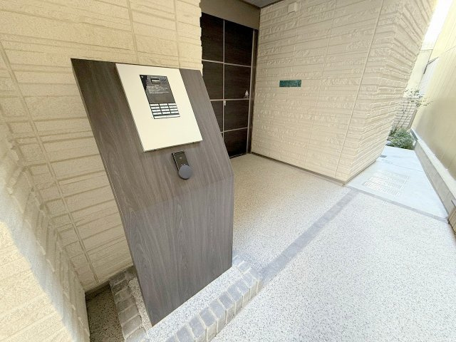 【エントランス】 | ペルル金屋町