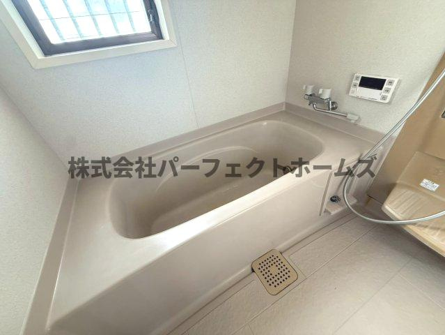 大垣内町1丁目戸建　賃貸の浴室|お風呂です
