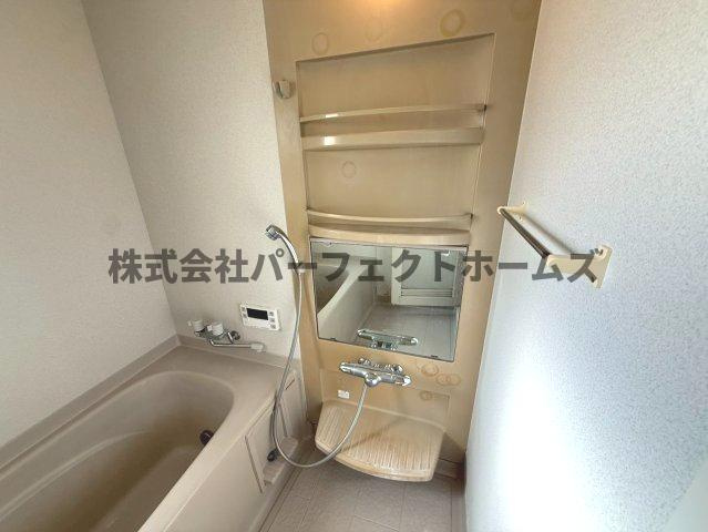 大垣内町1丁目戸建　賃貸の浴室|日々の疲れを癒すお風呂付です