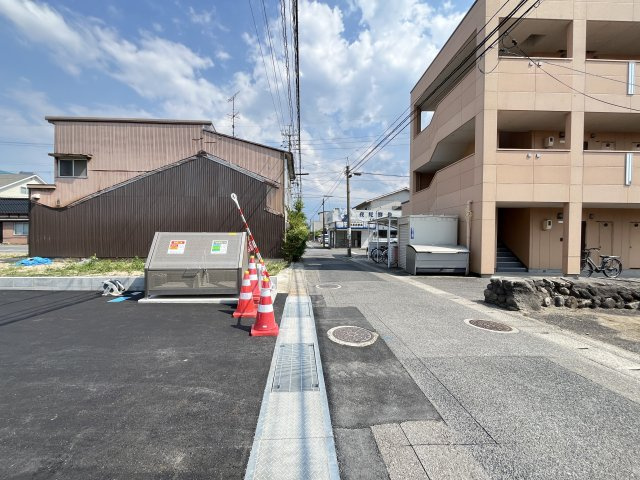 セレニテの周辺