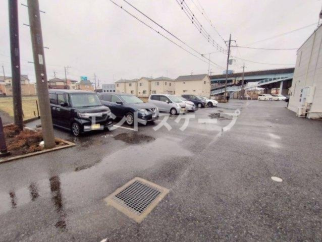 サージ　Ｄの駐車場|高崎、前橋のお部屋探しはエンドスケープまで！お客様の理想お聞かせ下さい♪