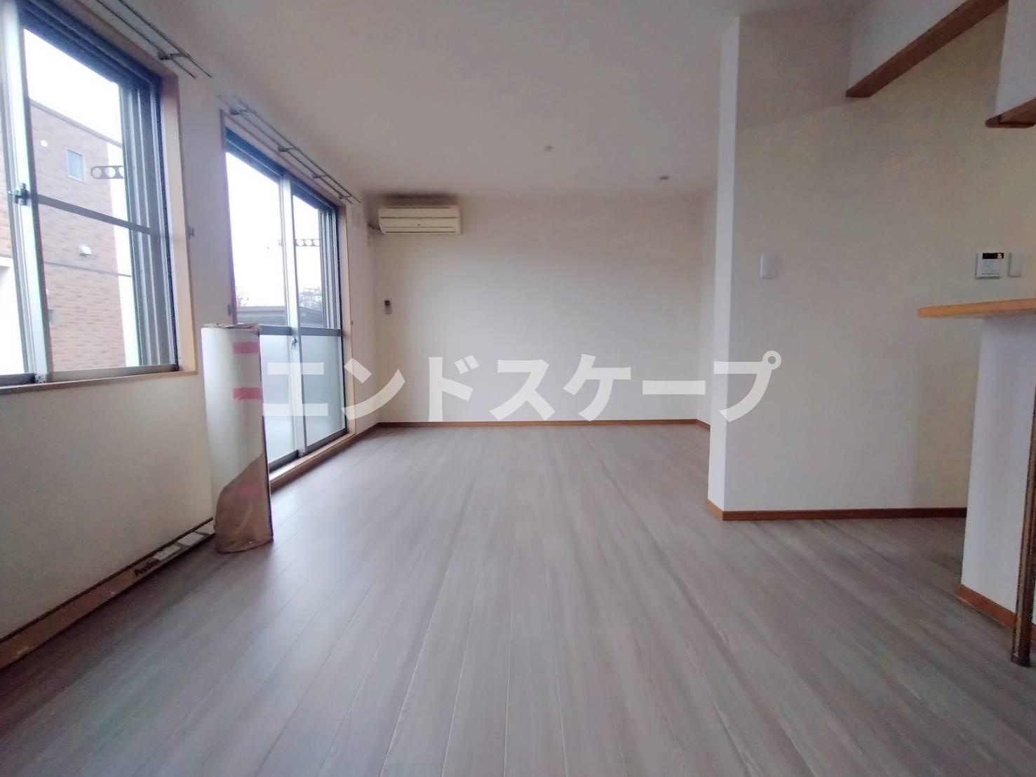 サージ　Ｄの居間・リビング|高崎、前橋のお部屋探しはエンドスケープまで！お客様の理想お聞かせ下さい♪
