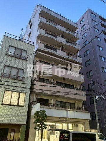 メゾンドカムリの外観