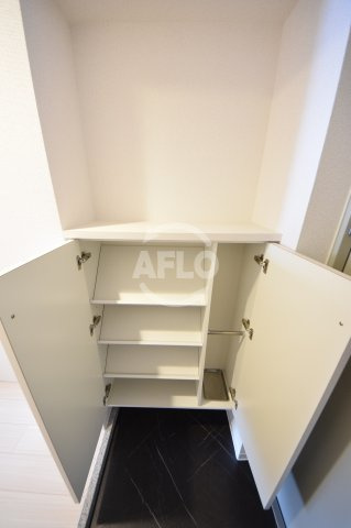 イグレック南本町の内装|イグレック南本町　玄関スペース