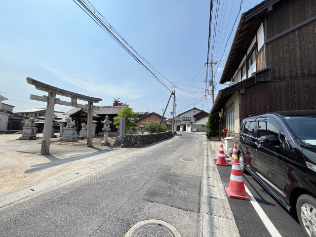 セレニテの周辺