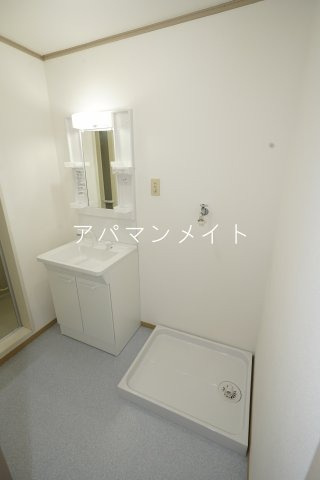 【設備】 | パークサイド上矢部B | 洗濯機置場になります