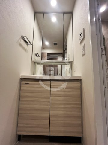 コンフォリア・リヴ博労町一丁目Qの洗面所|コンフォリア・リヴ博労町一丁目Q　洗面脱衣所