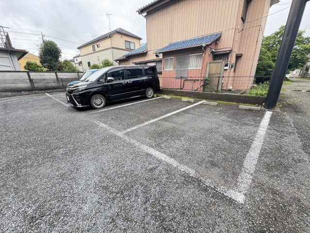 グランドールⅡの駐車場