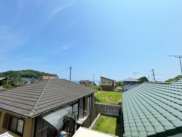 いわき市久之浜町末続　中古住宅 陽当たり良好！オーシャンビュー！4SLDK 不動産プラスの展望|ベランダからの眺望です。高台で涼しい風が入り込んできます。オーシャンビューで日ごろの疲れを癒しましょう。