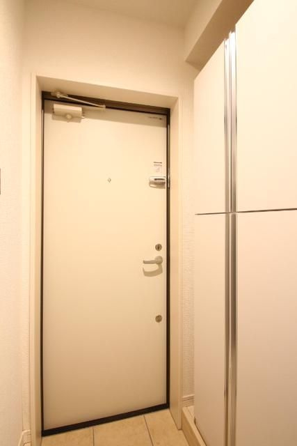 Ａｔｏｕｔ　Ｃｏｅｕｒ　ＩＫＥＢＵＫＵＲＯの玄関
