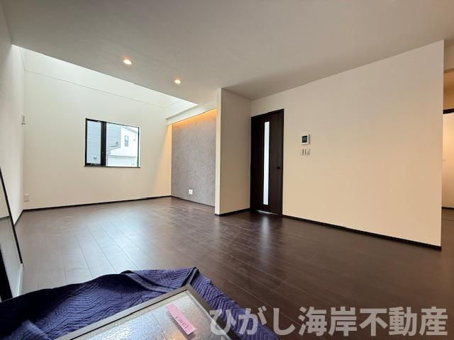 茅ケ崎市松林１丁目　新築戸建　全31区画の居間・リビング|17.6帖　LDK