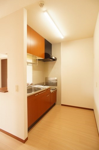 グランベルデ（C）のキッチン|２口コンロ設置可能でお料理楽しめます♪