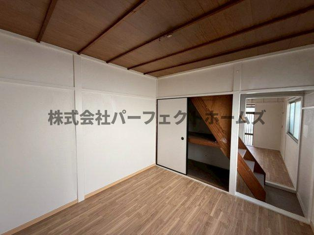 楠根南町テラスハウス　賃貸の居間・リビング|おしゃれなリビングです