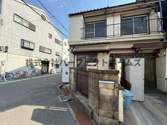 楠根南町テラスハウス　賃貸の外観|建物外観を気になさる方へ、見た目の良い物件です