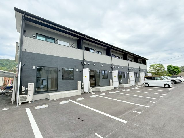 玉東ミッタウンの駐車場