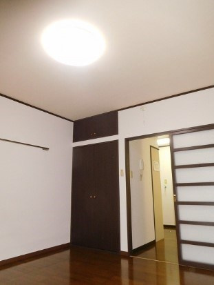 【洋室】イーストハイツ宮町