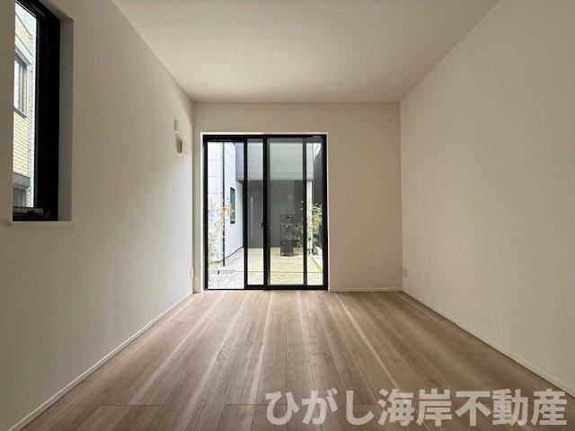 茅ケ崎市松林１丁目　新築戸建　全31区画の洋室|5.3帖　洋室
