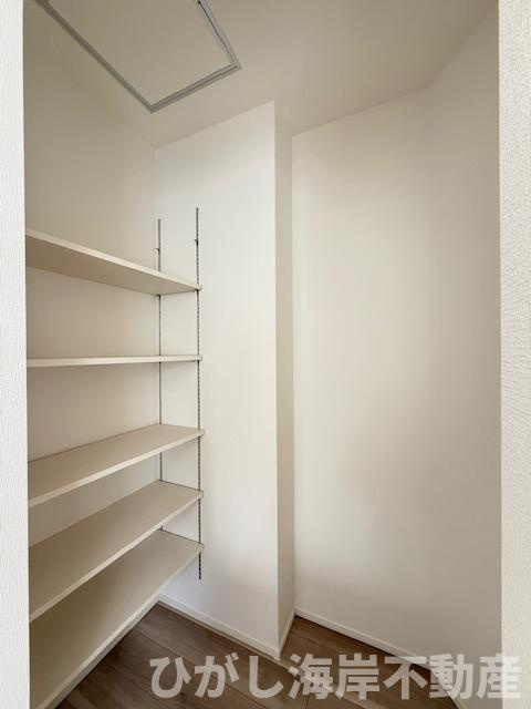 茅ケ崎市松林１丁目　新築戸建　全31区画の設備|パントリー