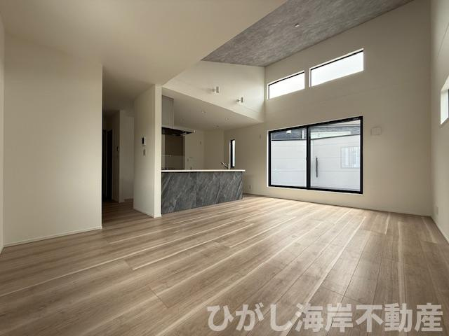茅ケ崎市松林１丁目　新築戸建　全31区画の居間・リビング|19.2帖　LDK