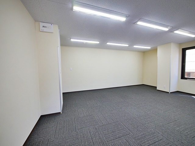 新大宮第二ビルの内装